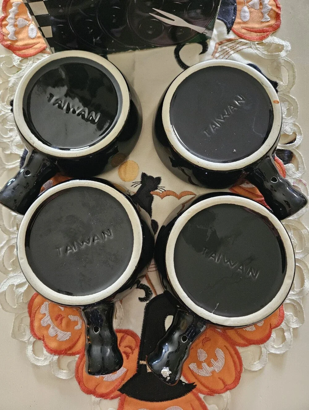 Vintage French Ensemble à Escargots Stoneware Snail Serving Set - 8 Piece